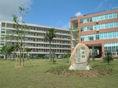 廣東影視學(xué)校,吉林大學(xué)珠海學(xué)院影視表演,影視制作,攝影,播音主持專業(yè)-吉林大學(xué)珠海學(xué)院影視藝術(shù)職業(yè)教育招生報(bào)名處